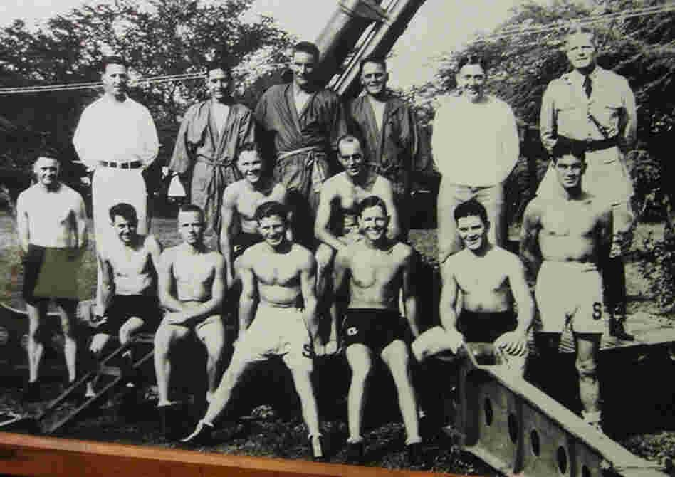 Original beefcake photo Original beefcake photo